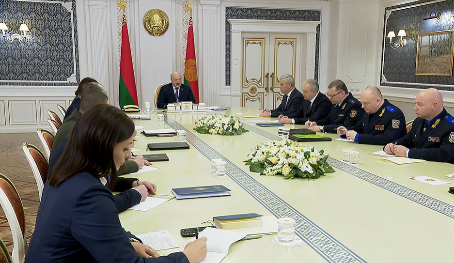 Инициатива Лукашенко сделать шаг навстречу желающим вернуться в Беларусь вызвала серьезный резонанс
