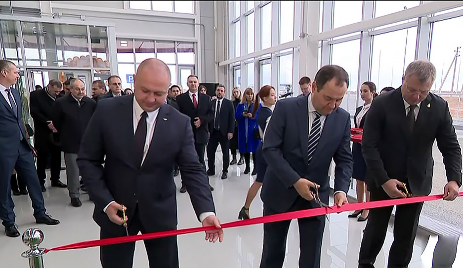 В Астрахани открыли торгово-сервисный центр МТЗ