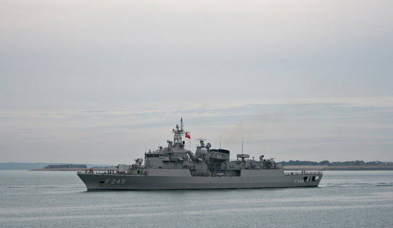 В Турции начались военно-морские учения НАТО