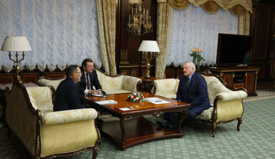 Александр Лукашенко рассчитывает на поддержку Казахстана, чтобы Беларусь уже летом стала членом ШОС