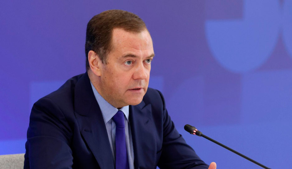 Медведев: России не стоит недооценивать противника