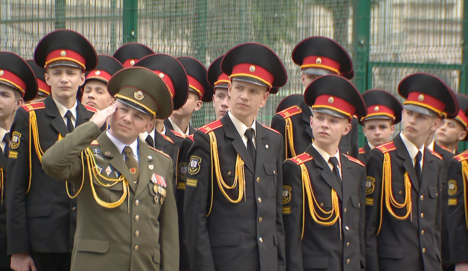 Выпускной накануне прошел в Минском суворовском военном училище 