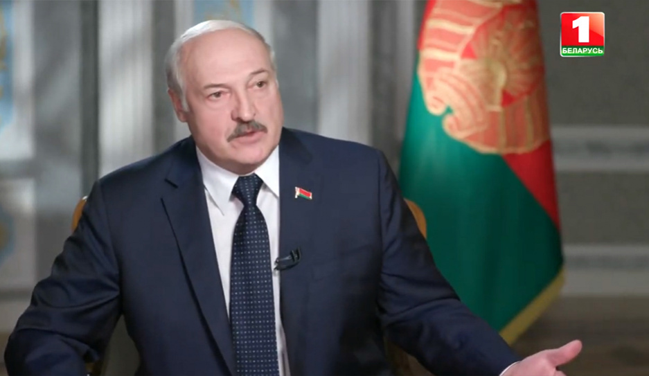 А. Лукашенко о готовности сажать в Беларуси английские и американские самолеты