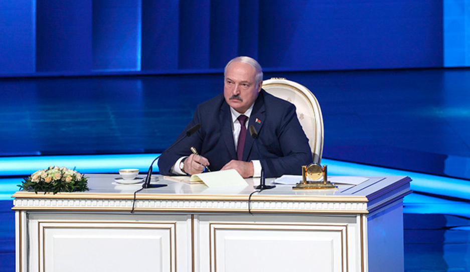 Лукашенко ответил на вопрос об англосаксах
