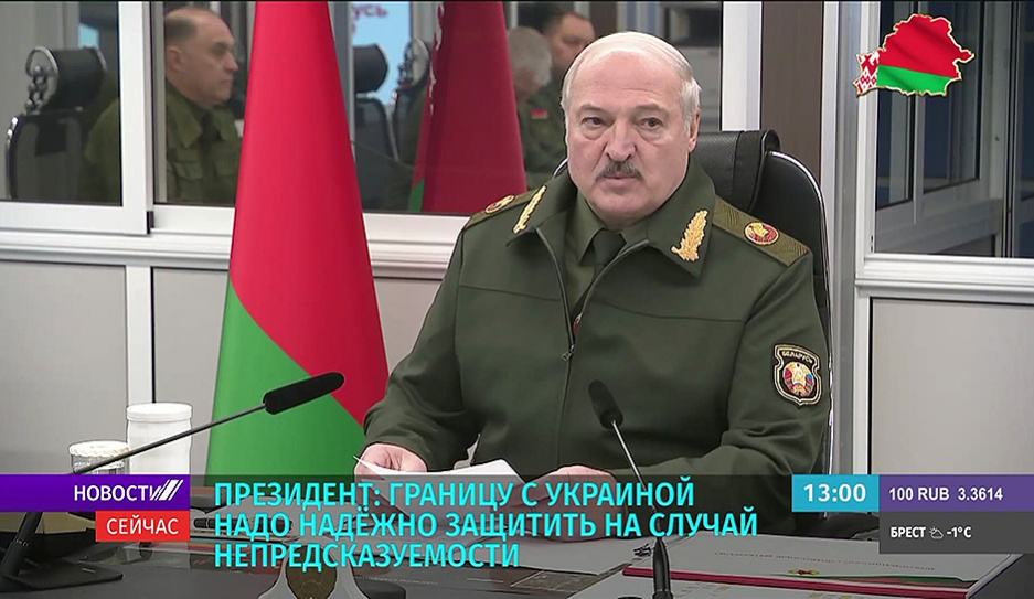 Александр Лукашенко убежден: Беларусь в нужный момент должна быть готова ответить  