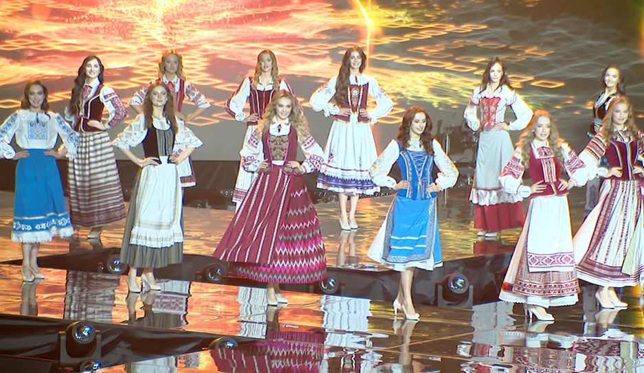 Участницы конкурса Мисс Минск - 2023 продемонстрировали свои образы на финальном этапе 