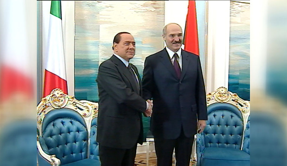 Александр Лукашенко выразил соболезнования родным и близким Сильвио Берлускони в связи с его смертью