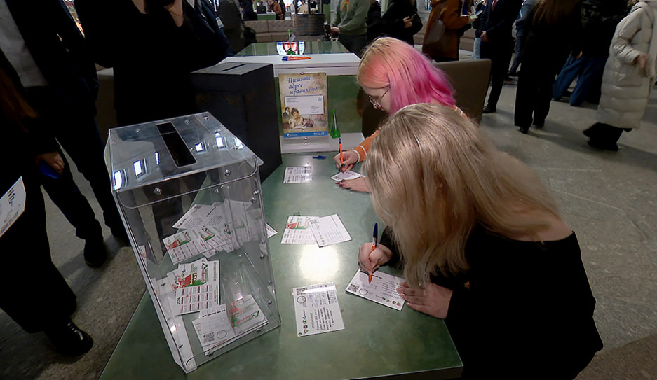 Во время акции Паштоўка.БЕЛ по почте было отправлено около 40 тыс. открыток-приглашений на выборы