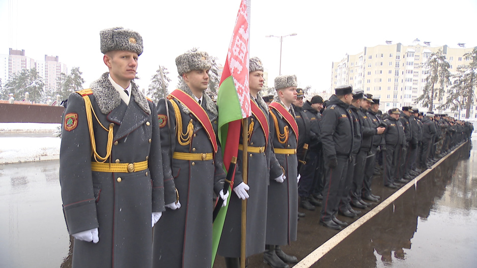 В Минске состоялась торжественная церемония вручения госнаград и званий сотрудникам милиции