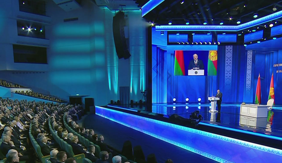 Послание Президента белорусскому  народу и парламенту посмотрели более 2 млн человек