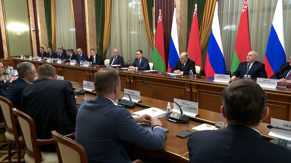 Импортозамещение, микроэлектронику и космические планы обсудили на союзном Совмине в Москве 