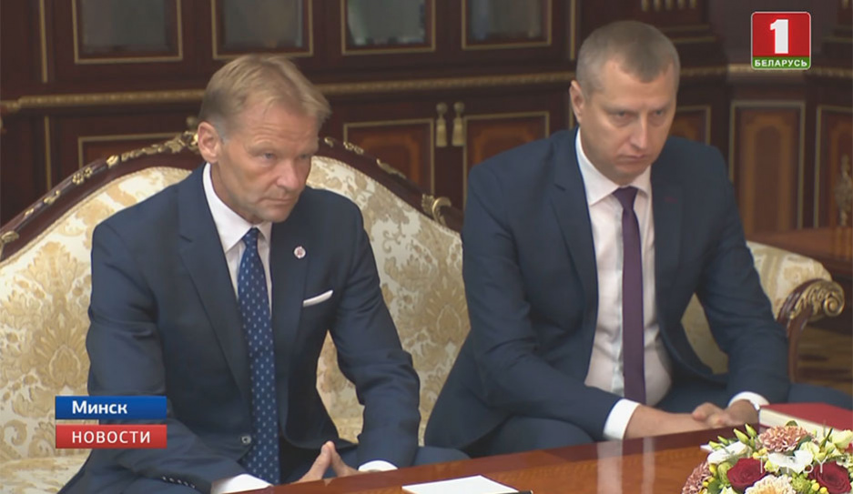 Президент Беларуси встретился с вице-президентом Европейского инвестиционного банка