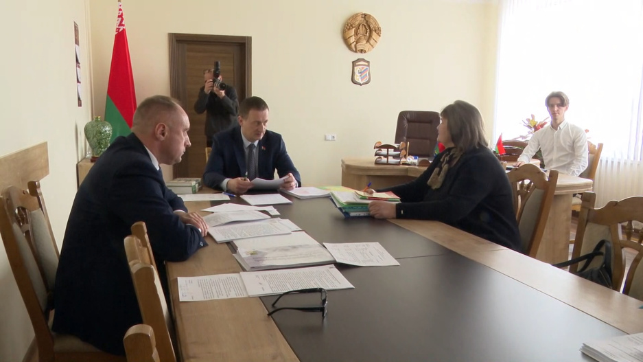 В Несвиже прошел личный прием губернатора Минской области