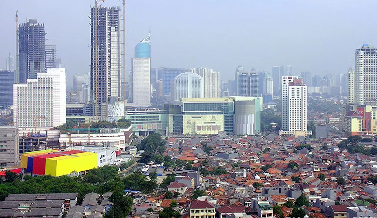 Министр инвестиций Индонезии потребовал у США не мешать экономическому росту страны