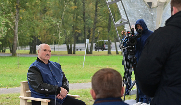 Лукашенко: Я судьбами людей не торгую