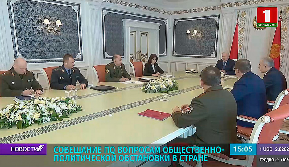 А. Лукашенко поручил представить к наградам милиционеров, которые помогли предотвратить теракты