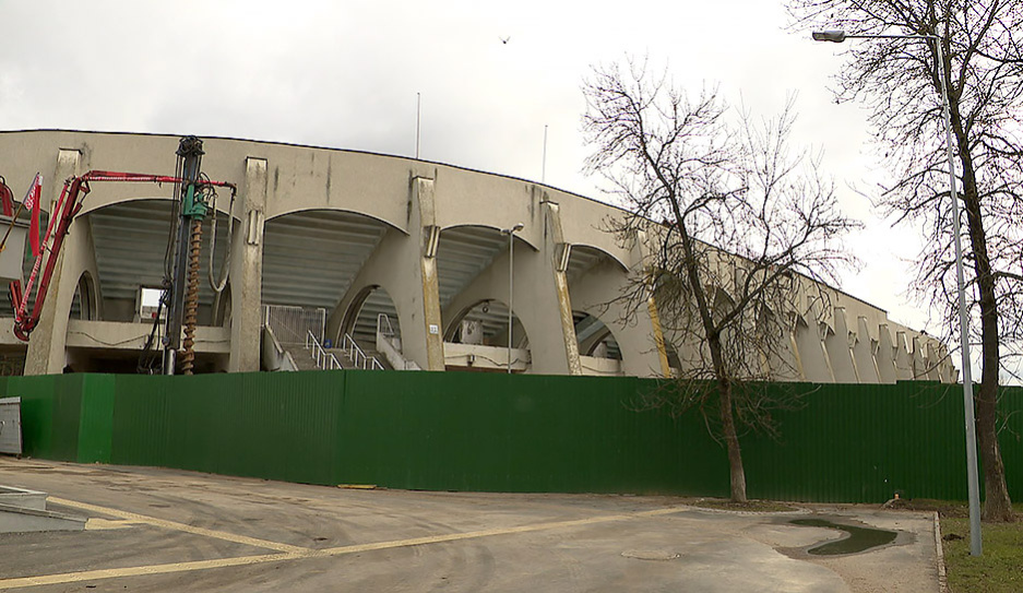 В Минске продолжается реконструкция одного из старейших спортивных объектов - стадиона Трактор