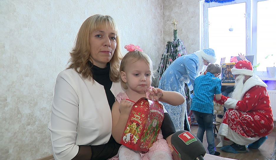 Во время проведения акции Наши дети сотрудники Минских теплосетей посетили 5 семей Первомайского района  