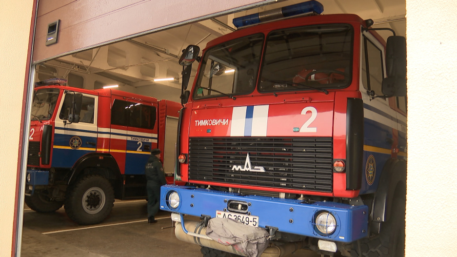 В Копыльском районе открыли обновленную пожарную часть