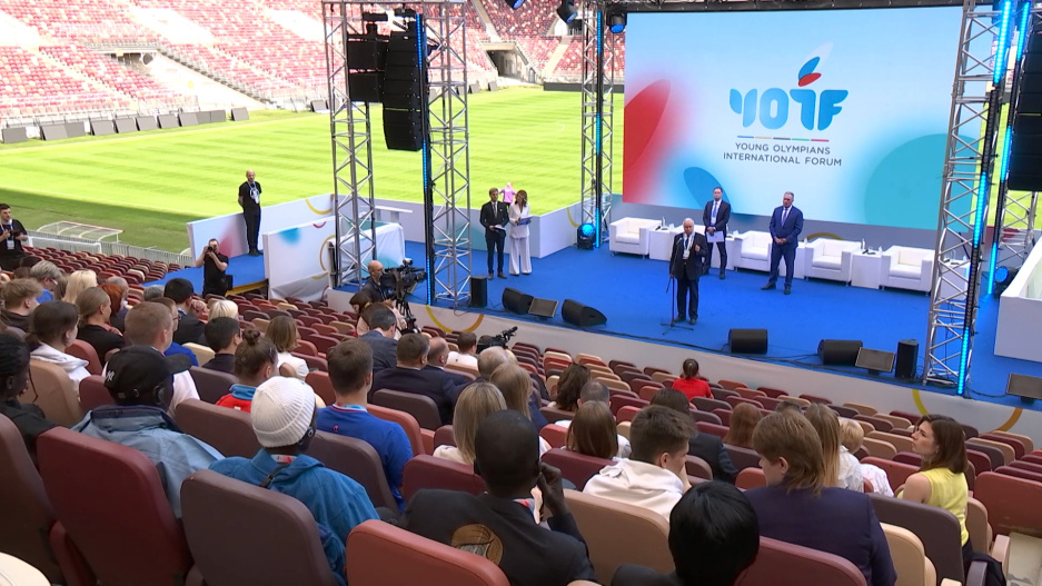 Жду незабываемых эмоций - белорусы участвуют в V форуме юных олимпийцев в Москве 