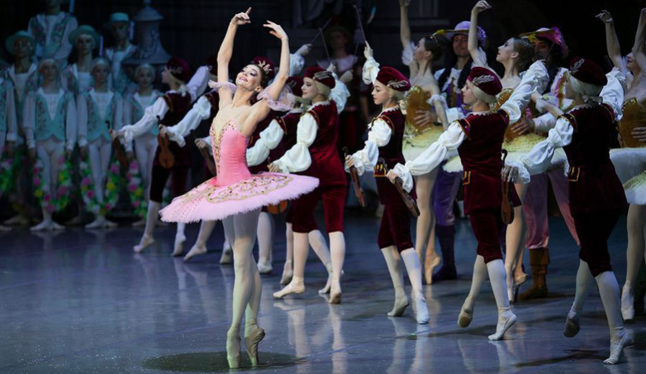 Большой театр Беларуси открывает юбилейный сезон обновленной классикой
