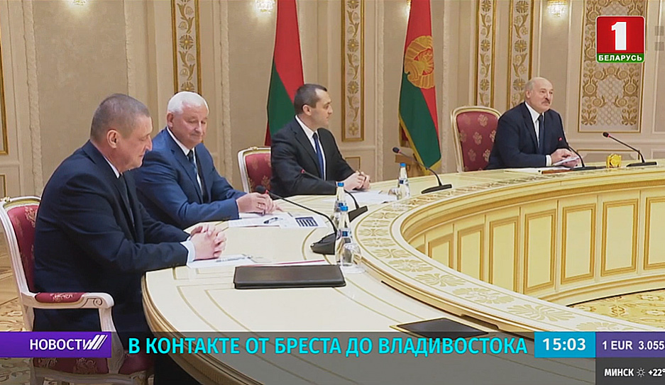 Проекты, контракты и перспективы - региональные точки роста экономики президент  Беларуси обсудил с губернатором Приморского края
