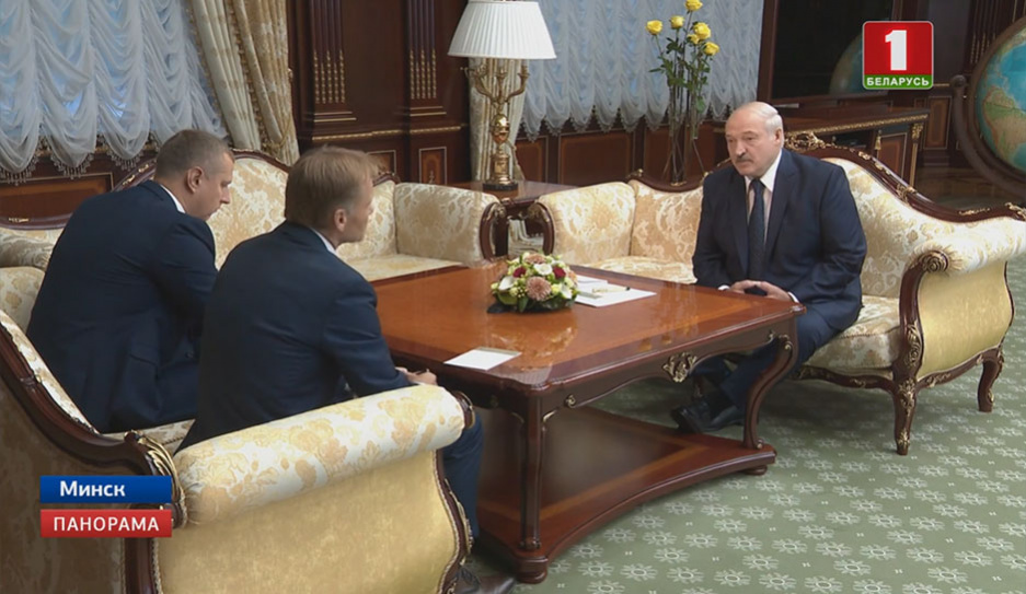 Белорусский лидер встретился с вице-президентом Европейского инвестбанка