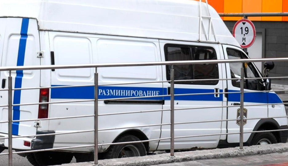 В Москве из КДЦ Измайловский эвакуировали 900 человек из-за информации о минировании