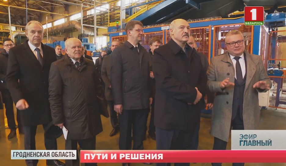Александр Лукашенко посетил стеклозавод Неман и сделал важные заявления