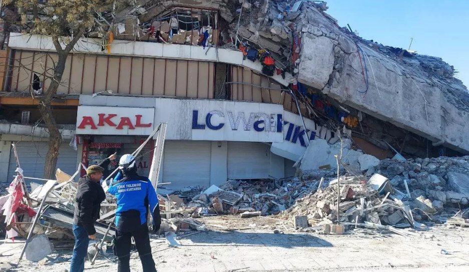 Число погибших при землетрясении в Турции выросло до 20 213 - Минздрав