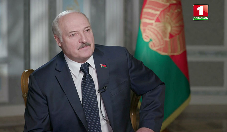 А. Лукашенко о том, почему белорусы не захотели отвечать журналисту CNN на улице